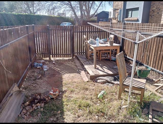 1 BEDROOM SECTIONAL TITLE FOR SALE IN COMET